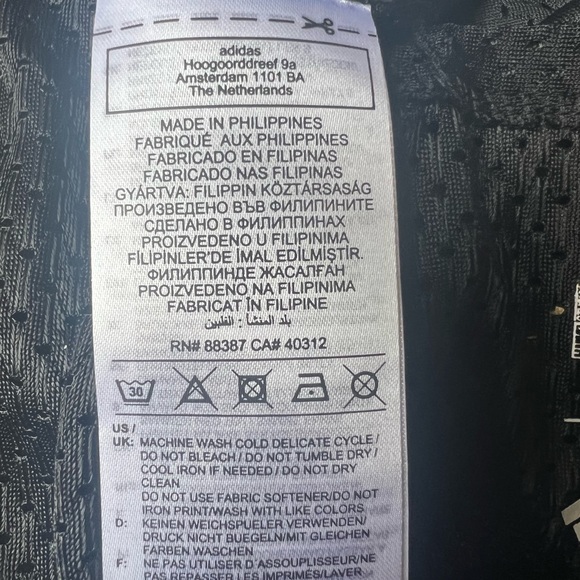 Adidas marvel studio top - Picture 8 of 8